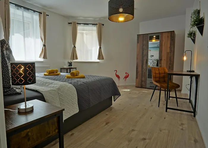 Hogulu - 3 - Raum - App 25 Mit Balkon * Brandenburg (Brandenburg an der Havel)